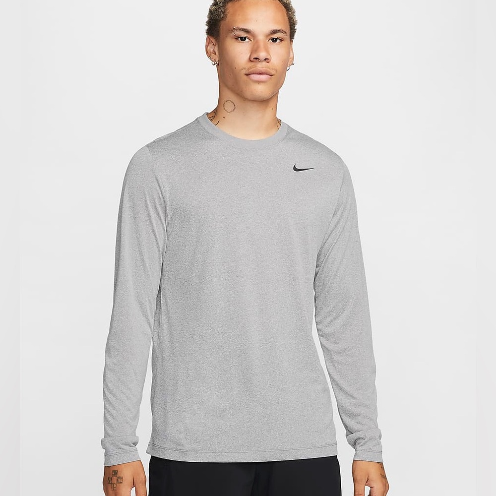 Nike Dri-FIT Legend Men's Grey Long-Sleeve Fitness Top small (C)